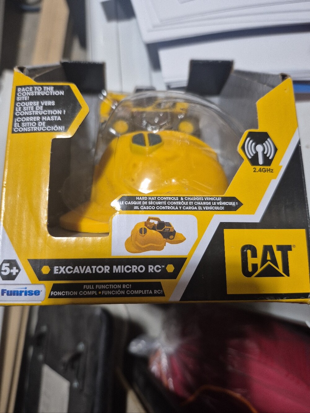 CAT Excavator Micro RC Toy Vehicles. Hard Hat Controls & Charges Car. Brand New